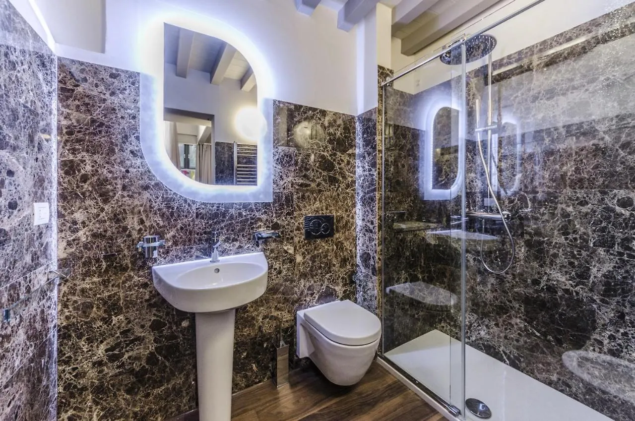 Venice New Luxury Residence Apartment