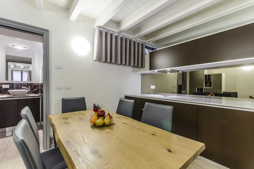 Venice New Luxury Residence Apartment