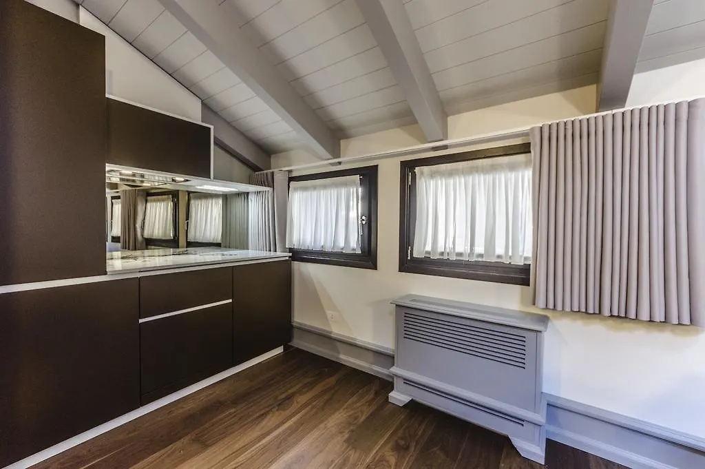 Venice New Luxury Residence 0*,